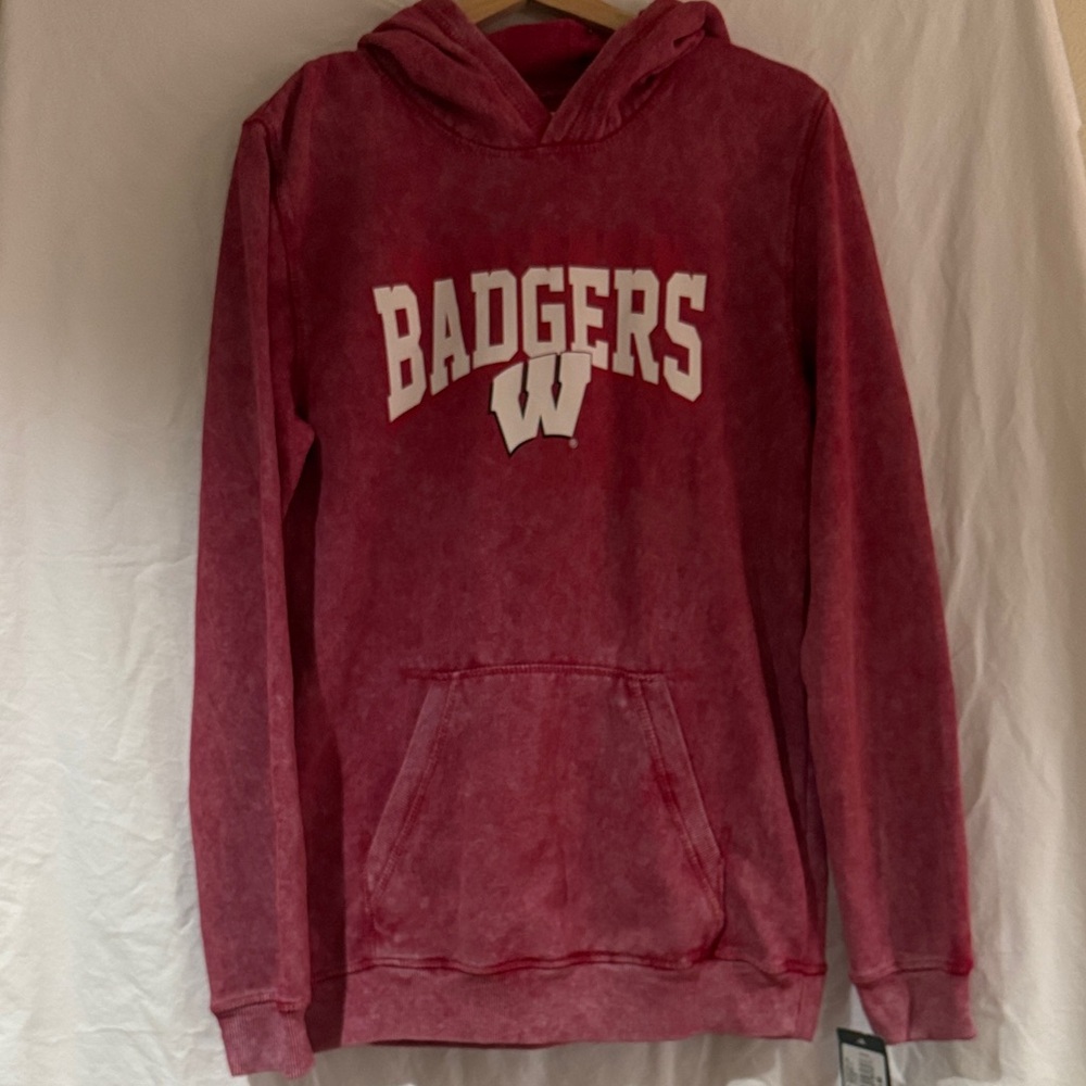 GEN2 Wisconsin Badgers Hoodie size large